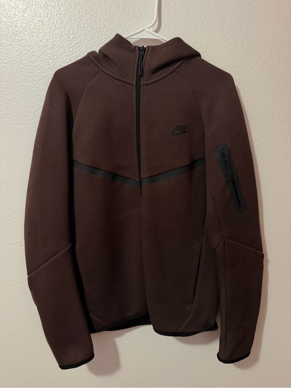 Nike Men's Brown Full-Zip Hooded Jacket
